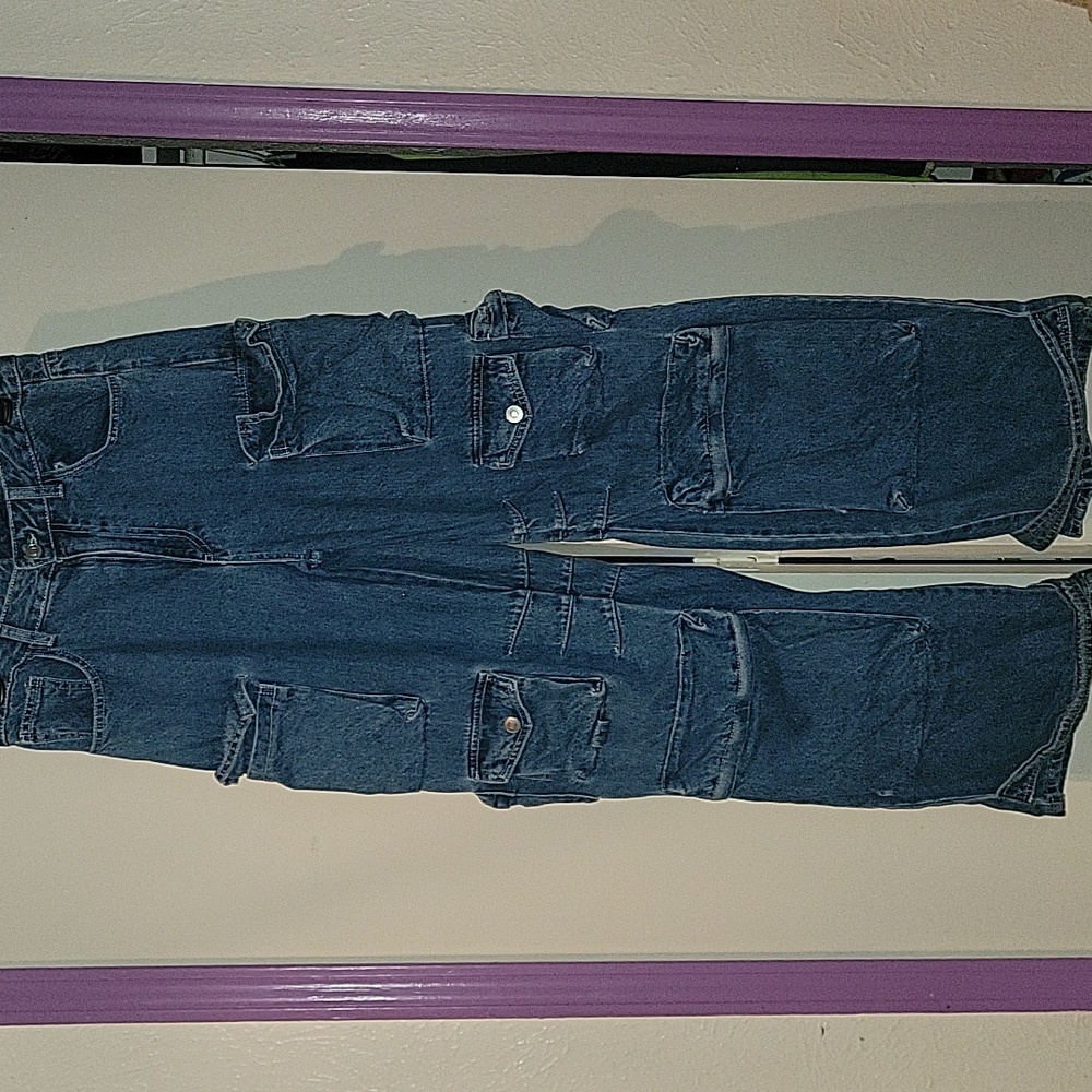Women's Baggy Cargo Jeans